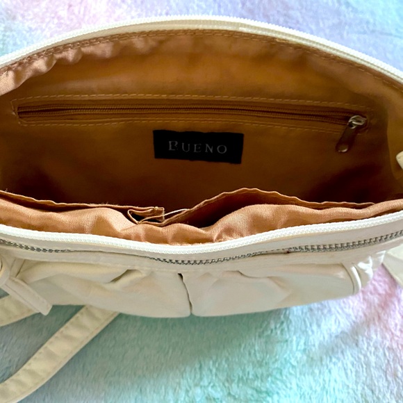 🤍BUENO🤍Leather crossbody white bag. Like new condition! - Picture 15 of 16